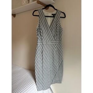 Banana‎ Republic Dress Womens 8 Gray White Striped Sleeveless Career Casual NEW